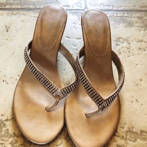 Formal Gold Flip Flops w heel